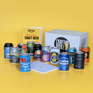 New Zealand Craft Beer Starter Box - 12 different kiwi beers from all the top breweries + tasting notes guide boojklet